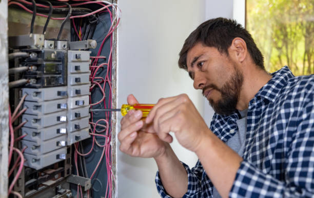 Best Industrial Electrical Services  in Massapequa Park, NY
